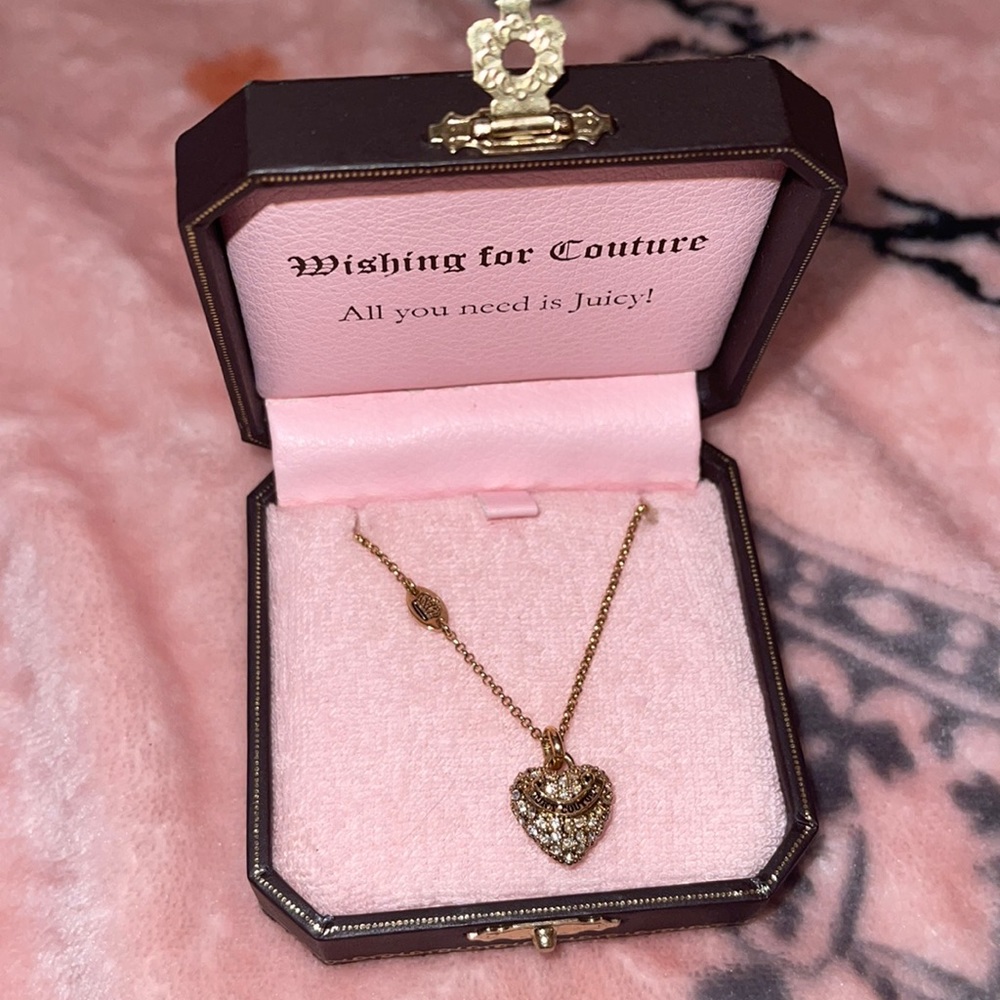 Juicy Couture necklace with jewelry box